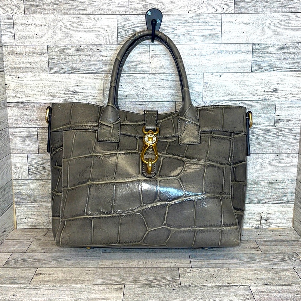 Dooney & bourke structured Amelia tote croc embossed EUC 9.8/10 🔥🤷🏽‍♂️🗽💯❤️